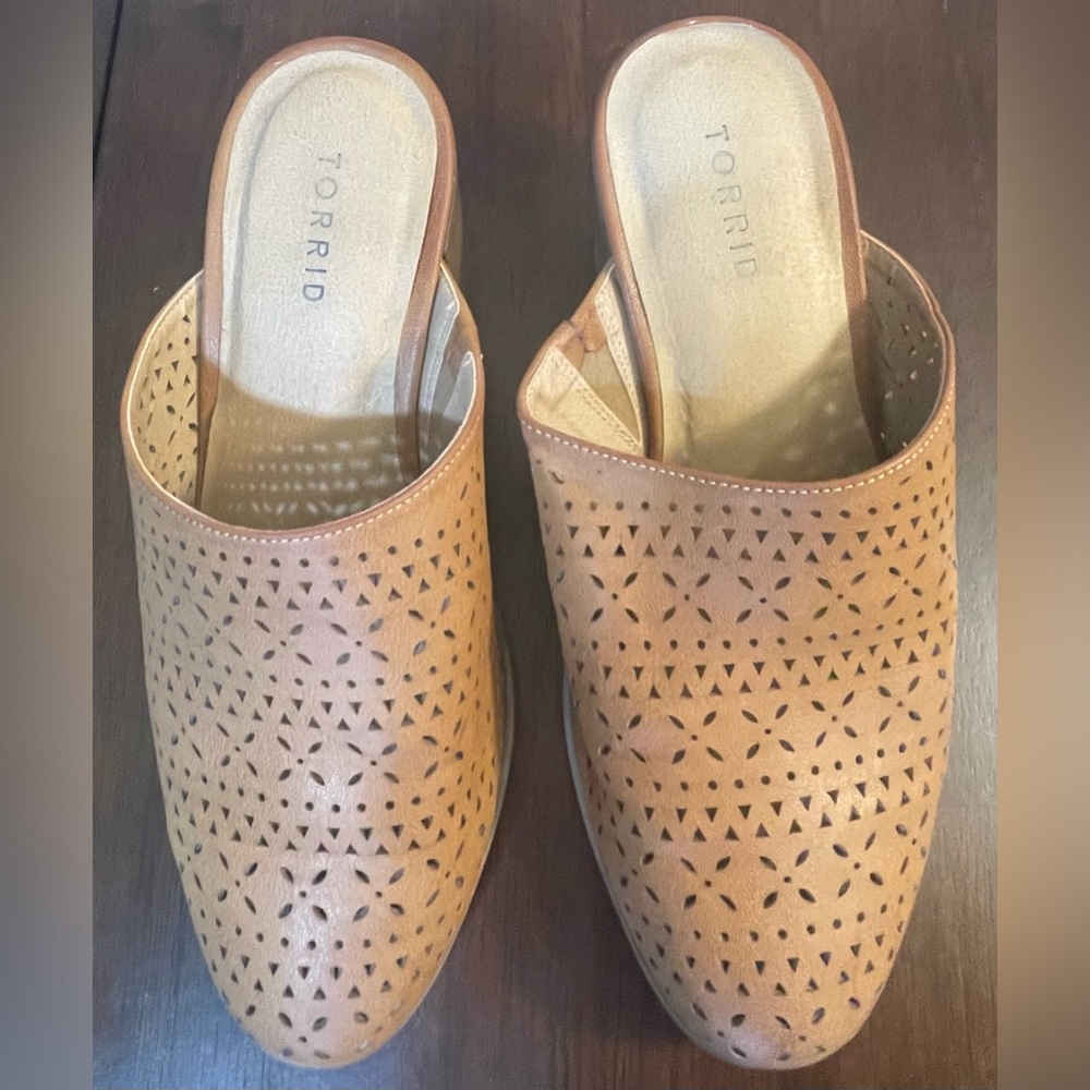 Torrid Block Heel Slip-ons 9.5W